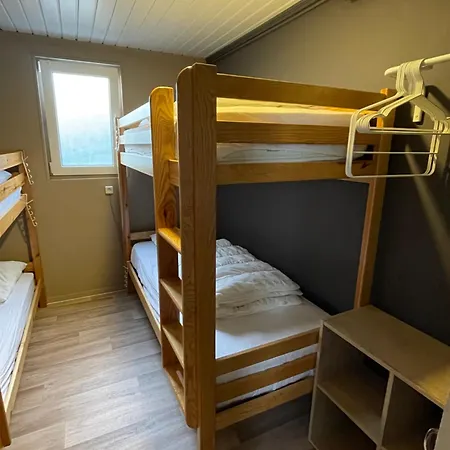 Coester - 6 Personen * De Haan